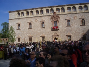 Palacio Arzobispal el Domingo de Ramos